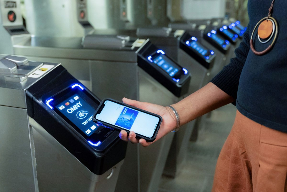 New York City wants to bring subway ticket to the iPhone