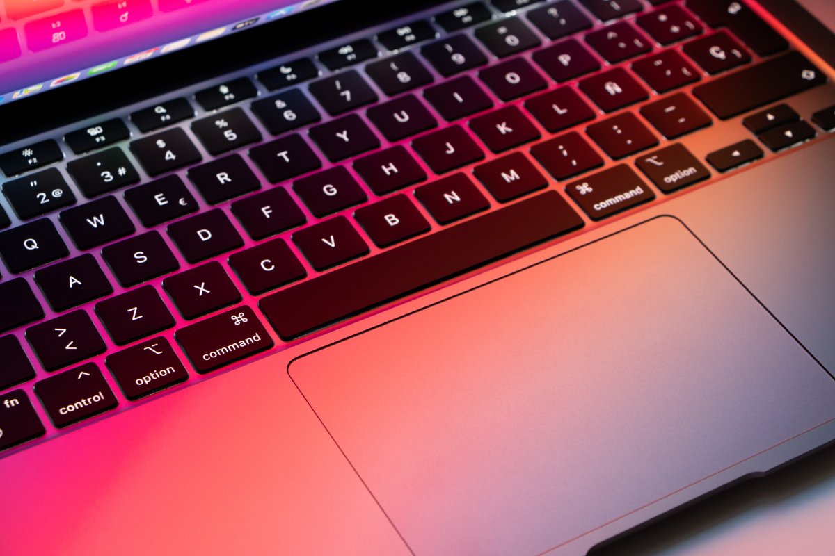 Even more warndialogs: MacOS 26 Petzen apps that run in the background
