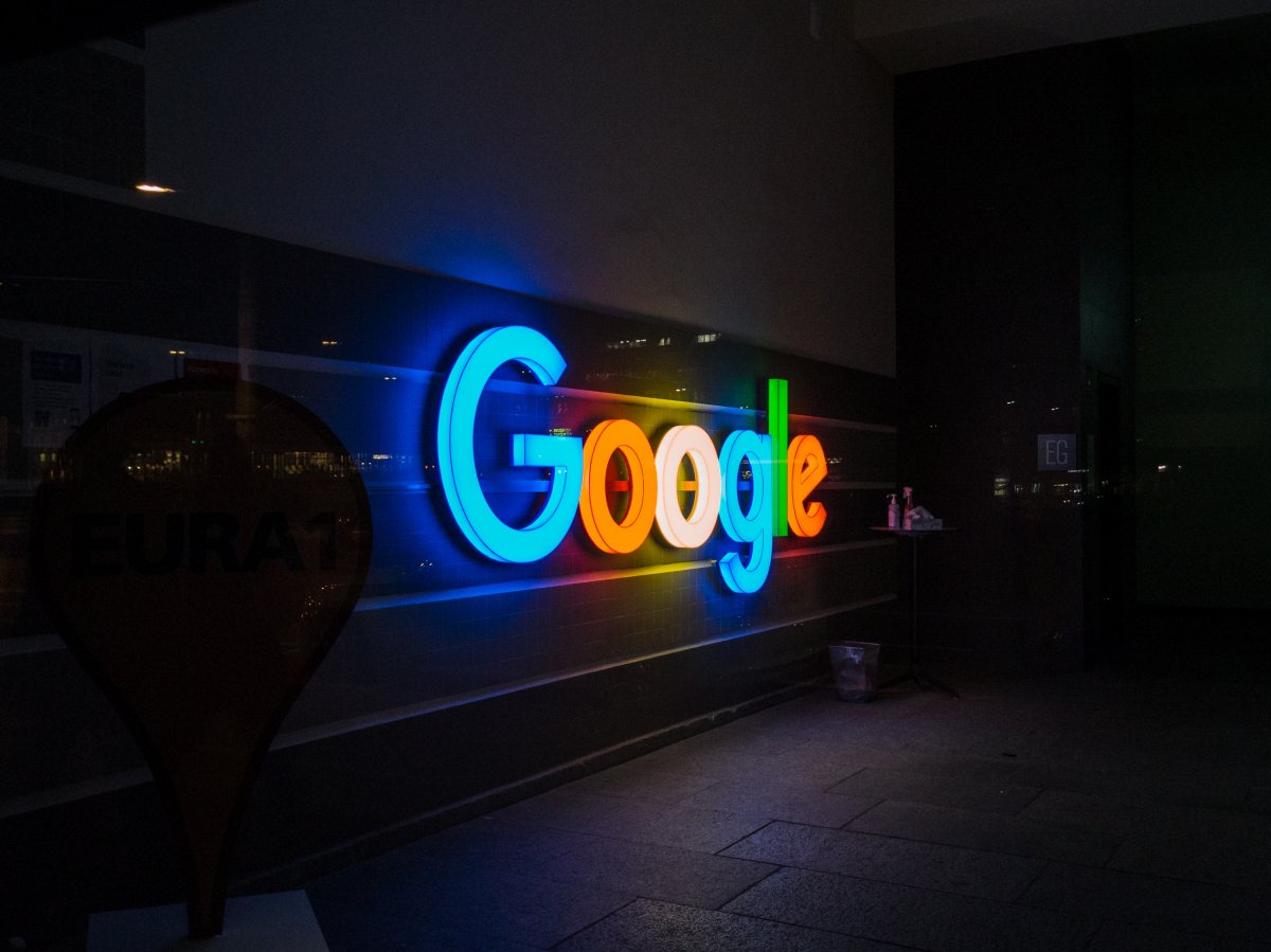 iCloud private relay: Google blocks temporarily access from Apple devices