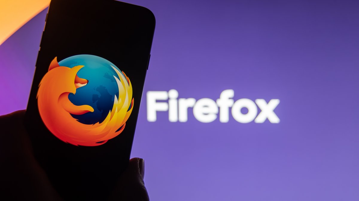 Automize tab groups: Firefox brings new AI assistants