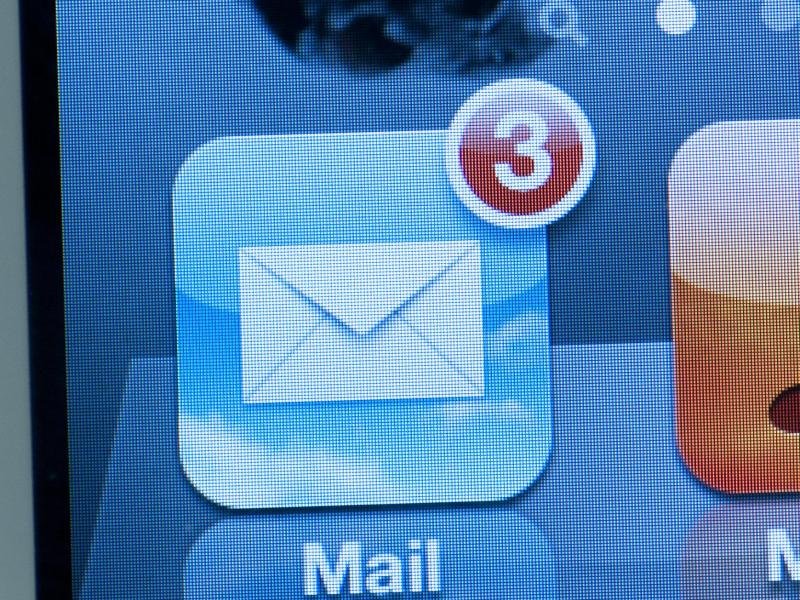 Tip: clean up email memory | Heise online