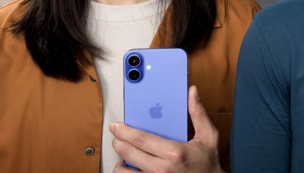 Apple transferred 3 billion sold units from iPhone