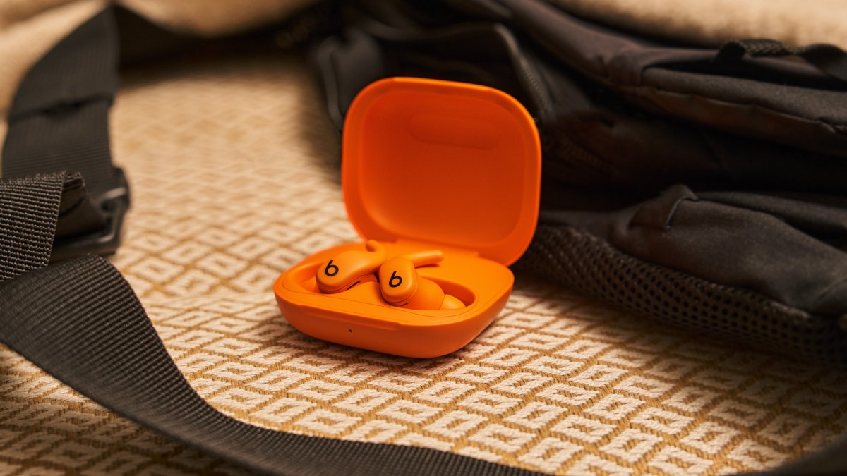 Powerbeats fit: sports earphones with ANC