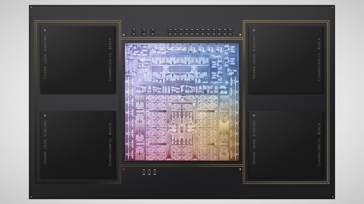 Intel is said to have knocked on Apple