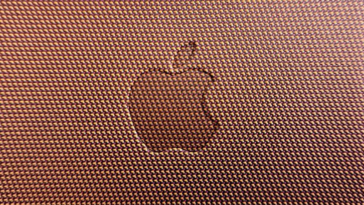 Techwoven: Apple's new functional fabric under the magnifying glass