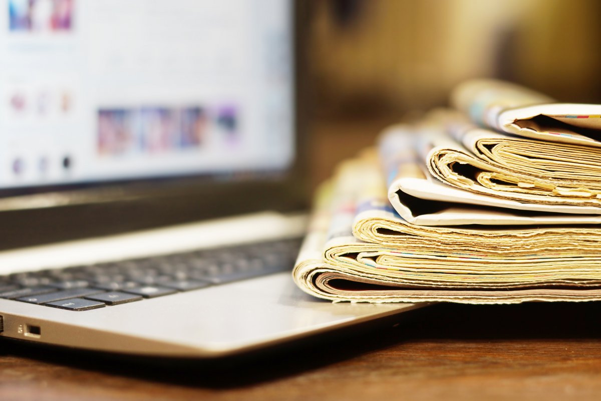 FS-DFM: New Apple AI models spit out long texts very quickly